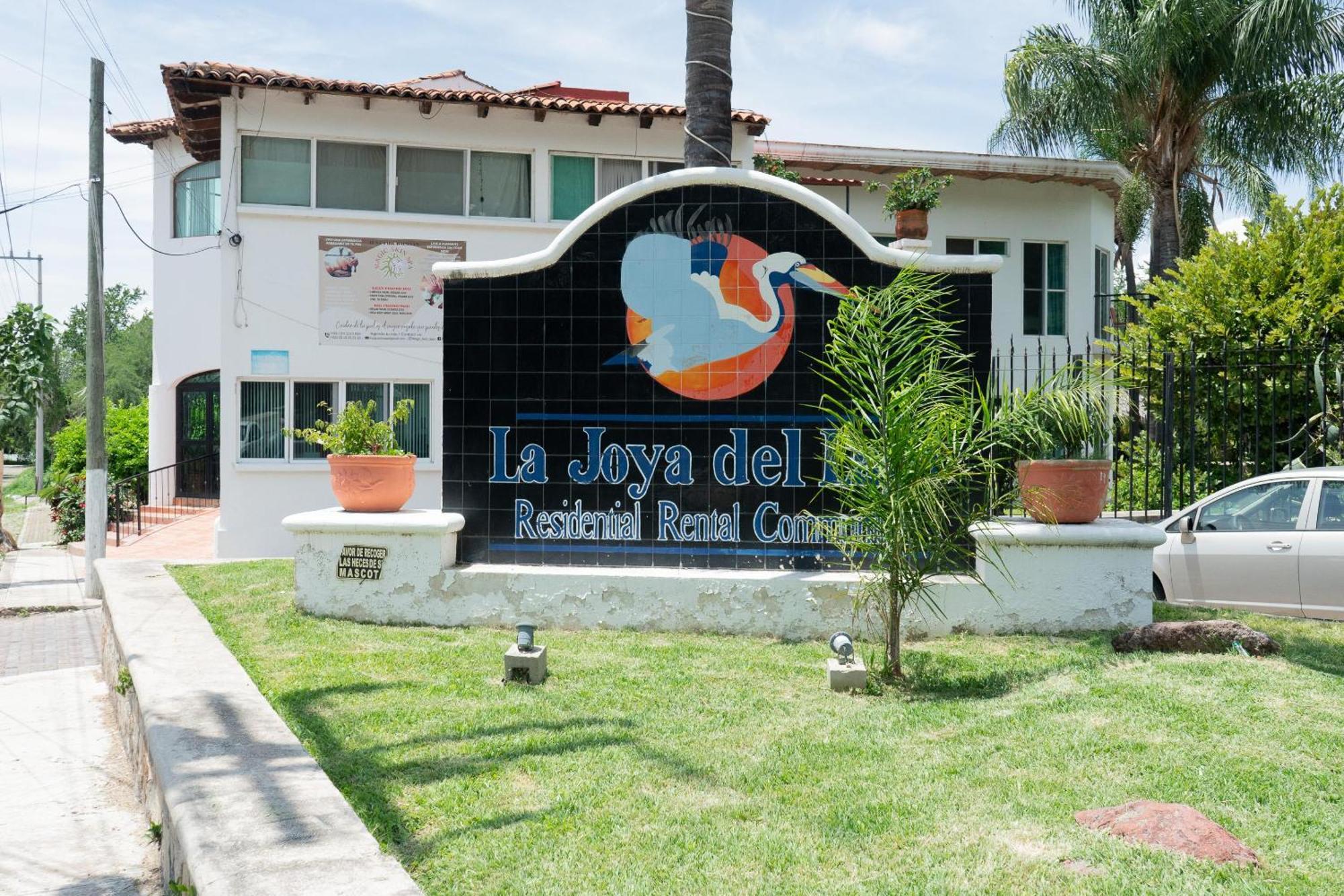 Capital O La Joya Del Lago Ajijic Esterno foto
